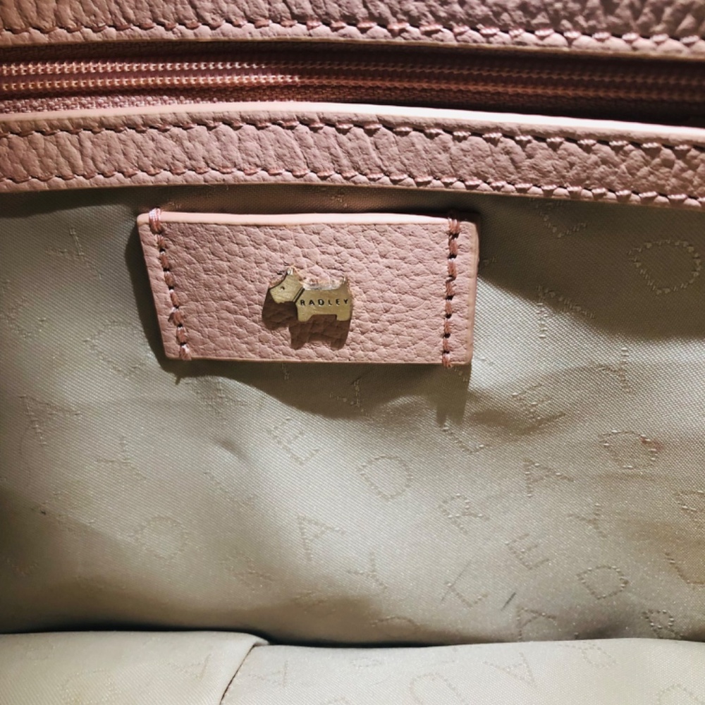 Gorgeous Hadley London Leather Bag Tote - Pink - Lightly Used - Authentic - Picture 8 of 13